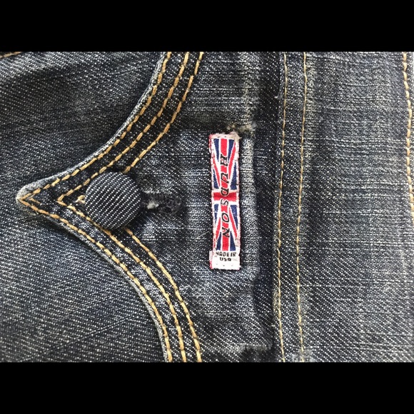 Hudson jean size 24-25 - Picture 4 of 5